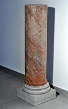 Lotto 268 - Colonna in marmo rosa