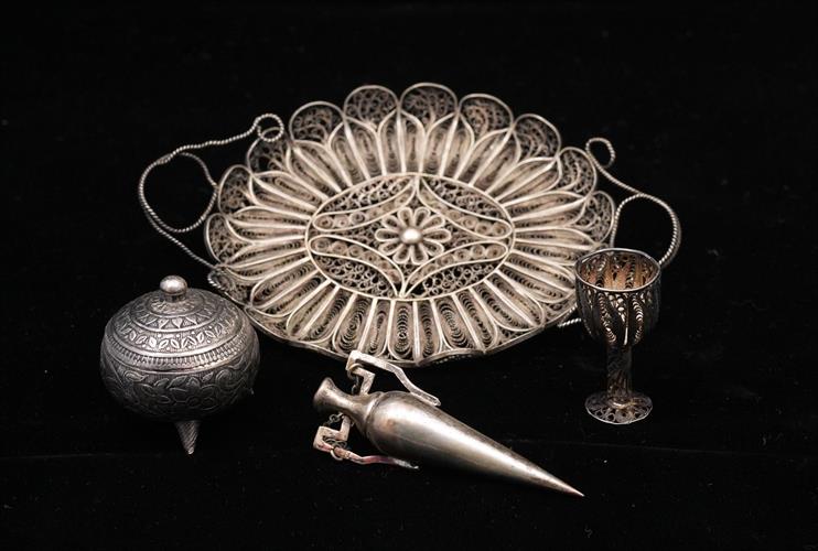 Lotto 76 - Accessori vari