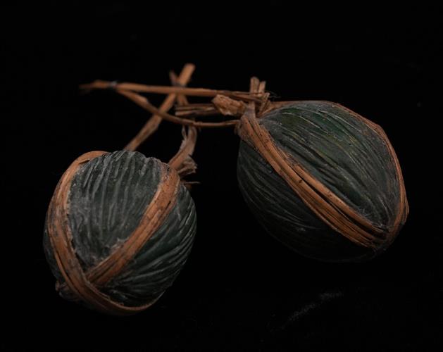 Lotto 267 - Coppia di meloni in terracotta