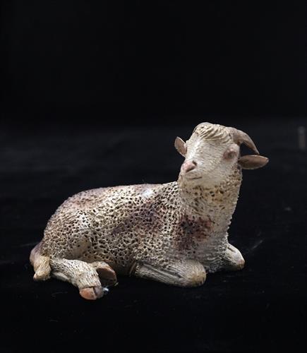 Lotto 58 - Pecora accosciata